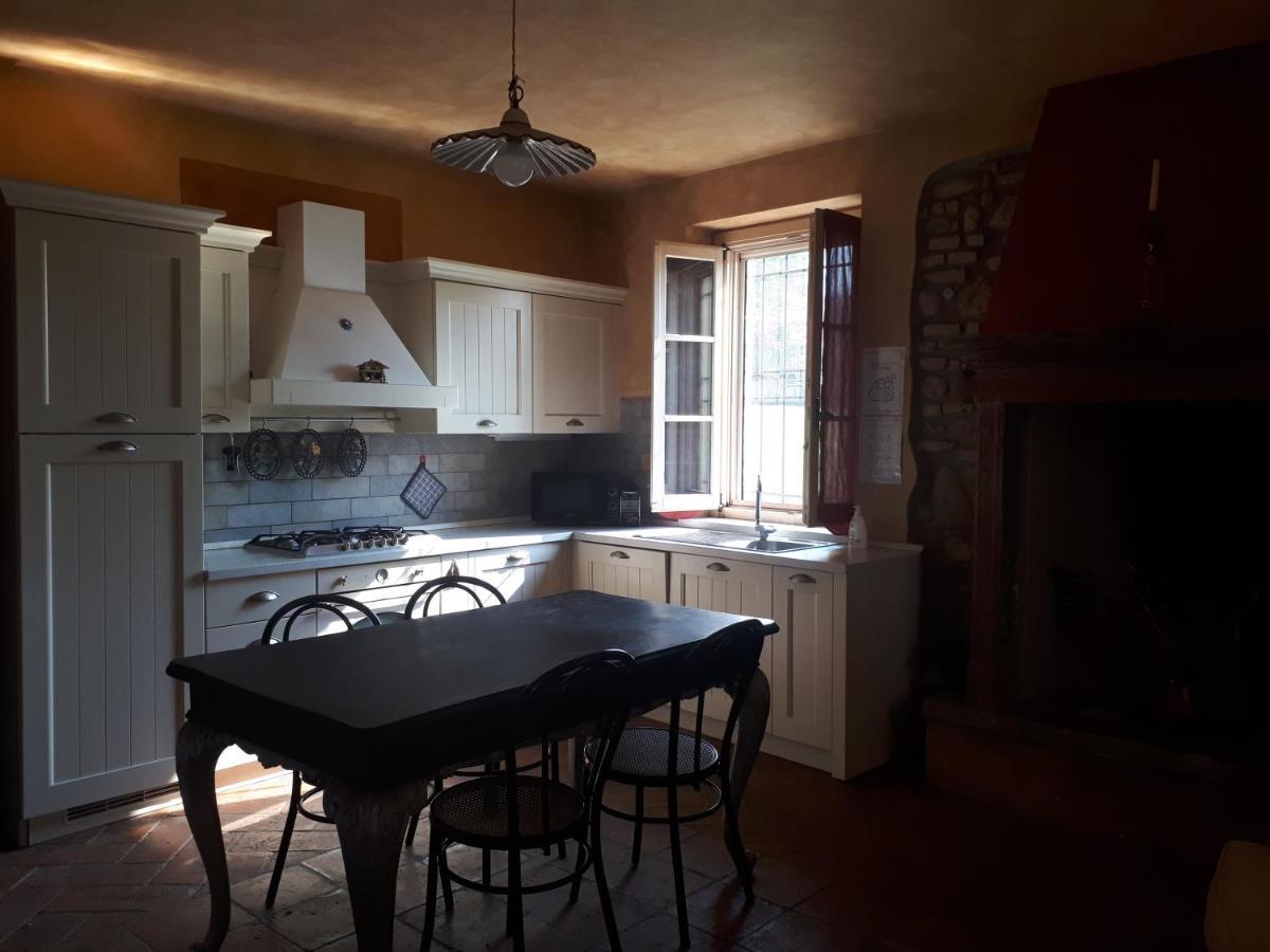 Casa Vacanze Soleluna Монтикьяри Экстерьер фото