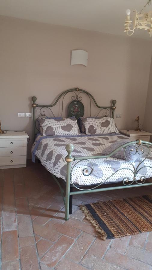 Casa Vacanze Soleluna Монтикьяри Экстерьер фото
