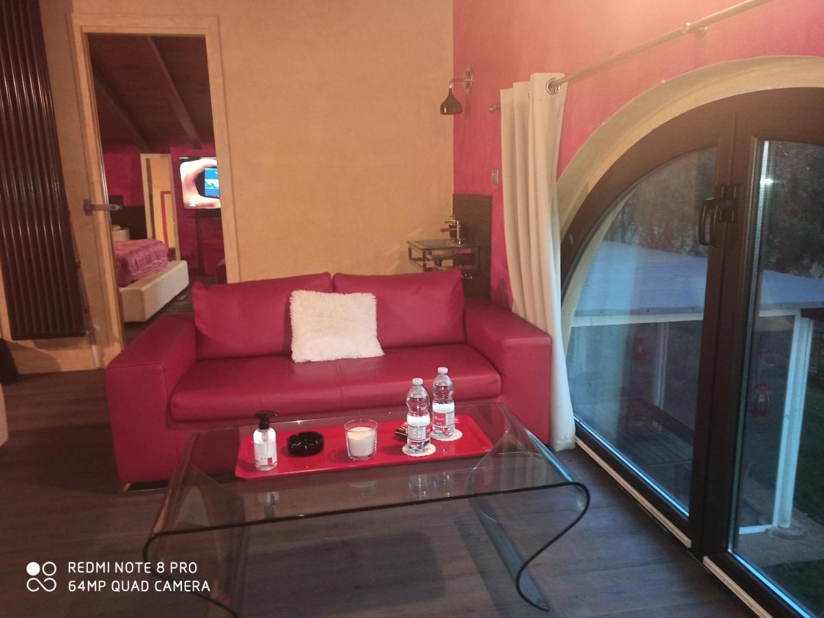 Casa Vacanze Soleluna Монтикьяри Экстерьер фото