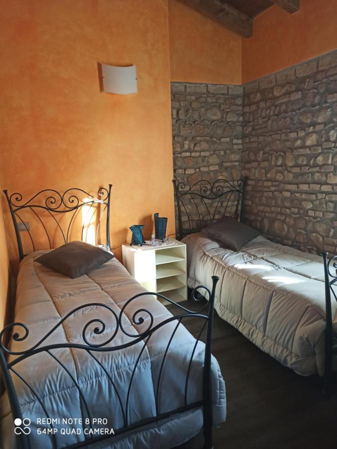Casa Vacanze Soleluna Монтикьяри Экстерьер фото
