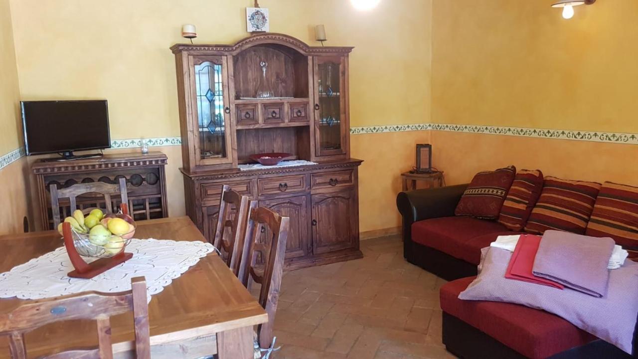 Casa Vacanze Soleluna Монтикьяри Экстерьер фото