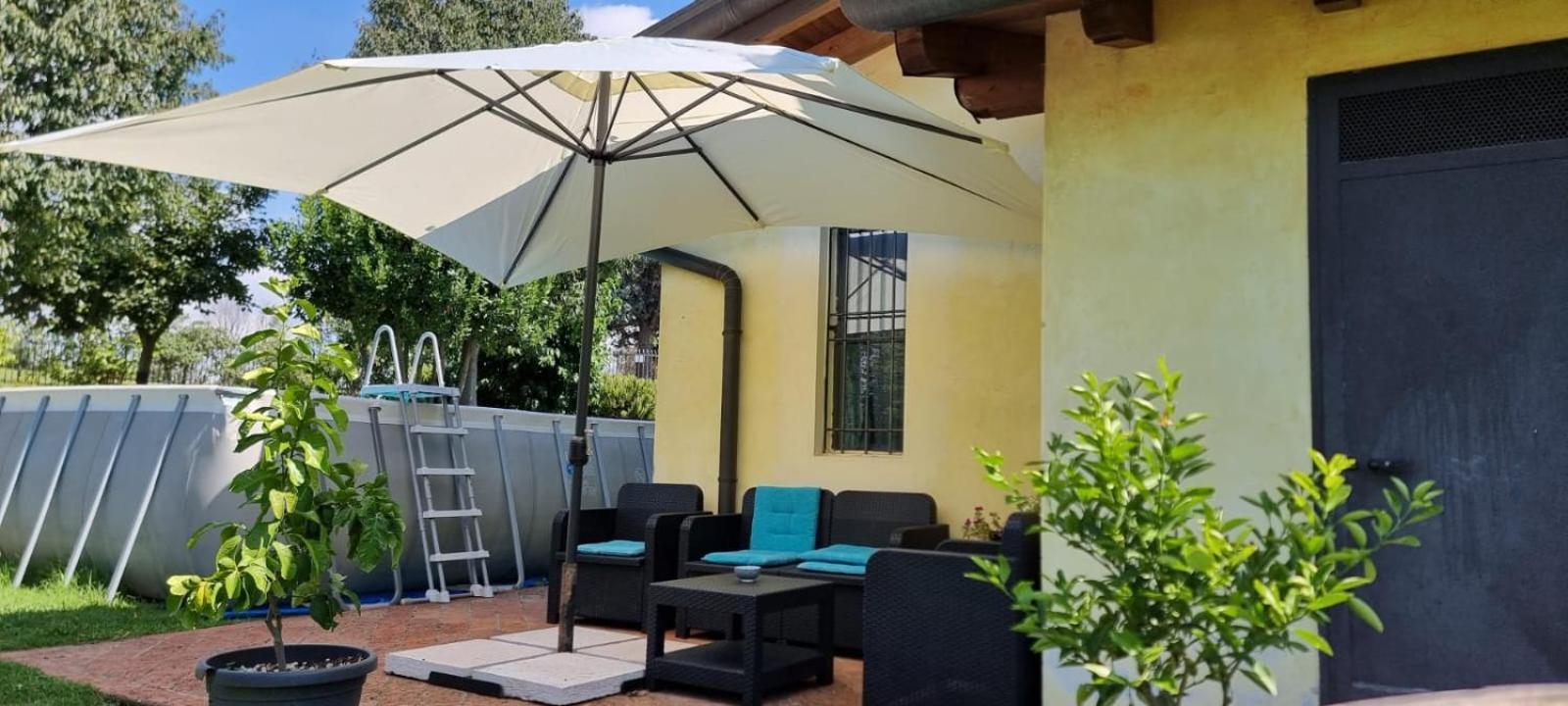 Casa Vacanze Soleluna Монтикьяри Экстерьер фото
