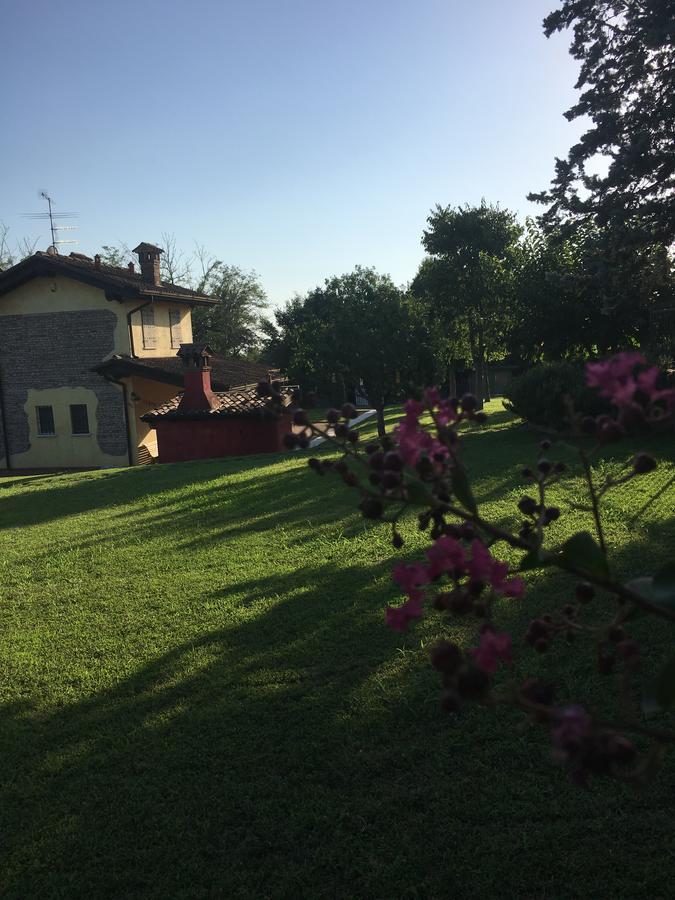 Casa Vacanze Soleluna Монтикьяри Экстерьер фото
