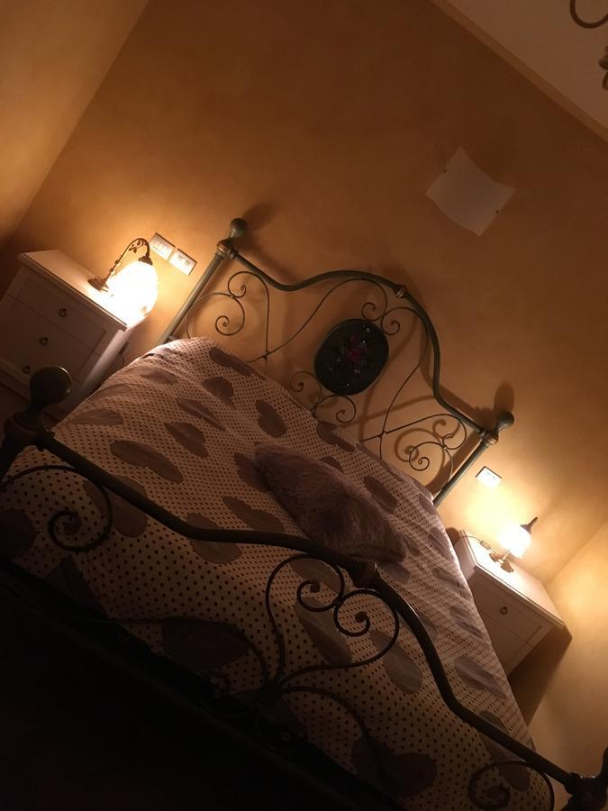 Casa Vacanze Soleluna Монтикьяри Экстерьер фото